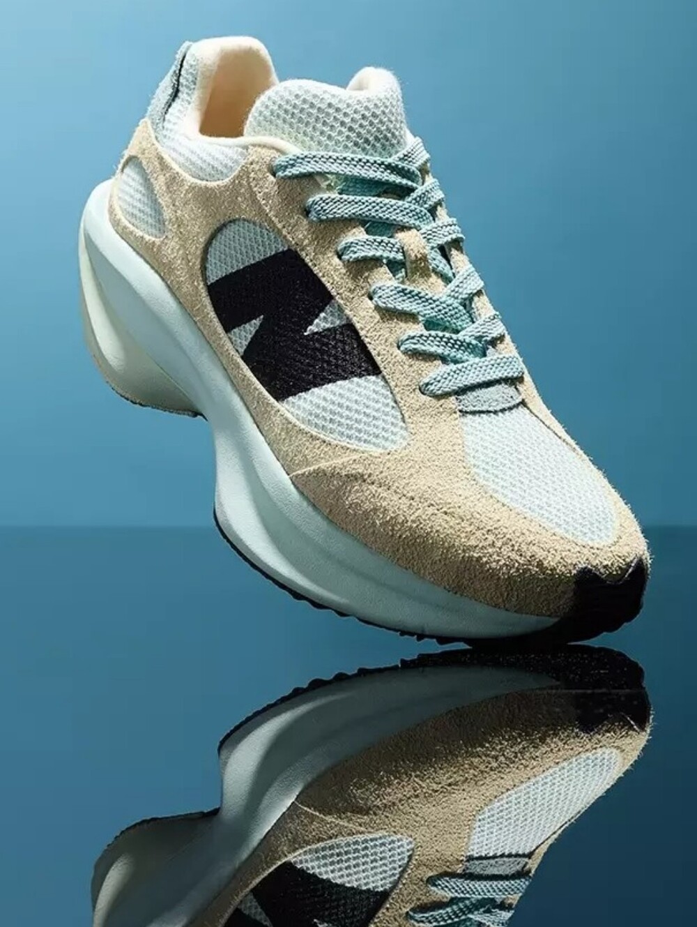 New Balance WRPD Sneakers - Size:  Men's 7 = Women's 8.5